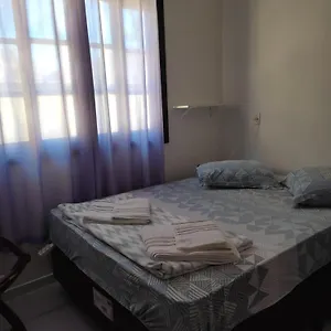 Quarto em Acomodações Particulares Em Casa Agradável, Pereque